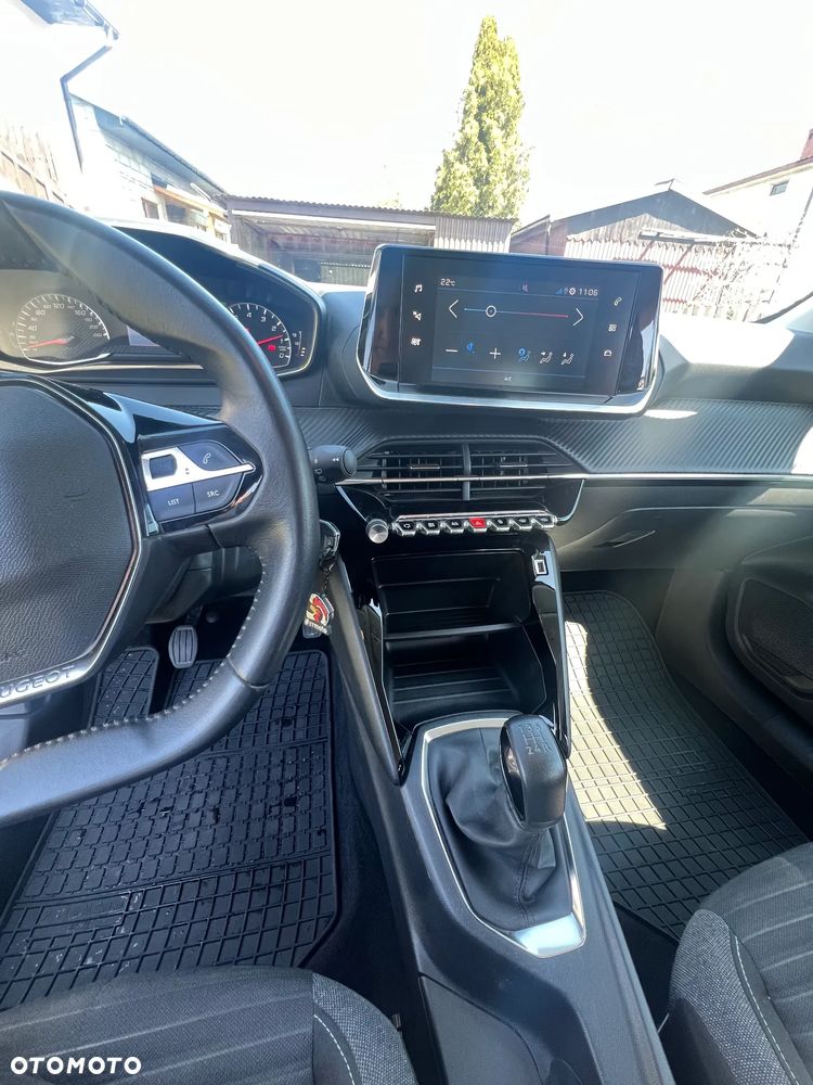 Peugeot 208 1.2 PureTech Style S&S - 11