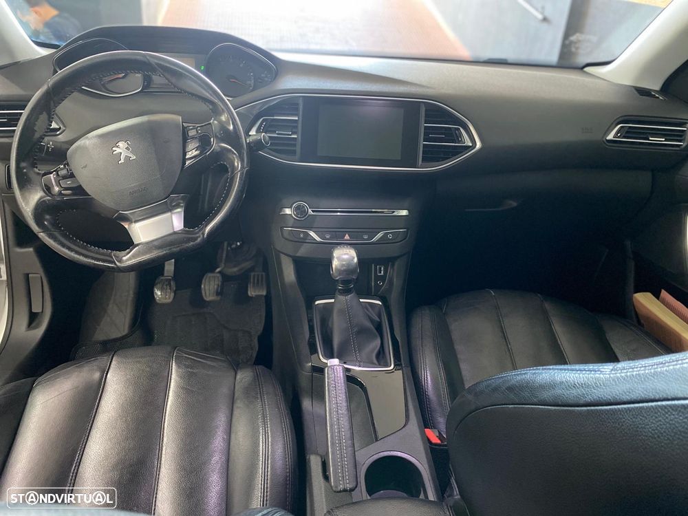 Peugeot 308 SW BlueHDi 120 Stop & Start Allure - 7