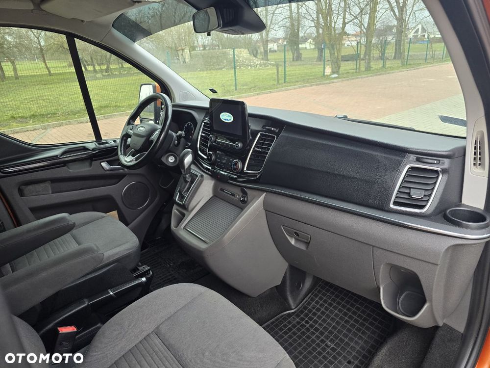 Ford Tourneo Custom 2.0 TDCi L2 Titanium SelectShift - 12