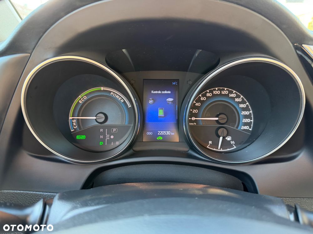 Toyota Auris 1.8 HSD Sol - 24