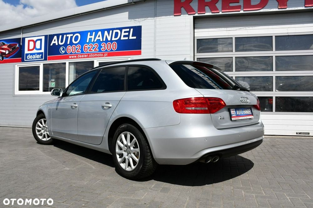 Audi A4 Avant 2.0 TDI - 9