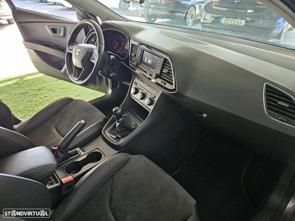 SEAT Leon ST 1.6 TDI Ecomotive Style - 22