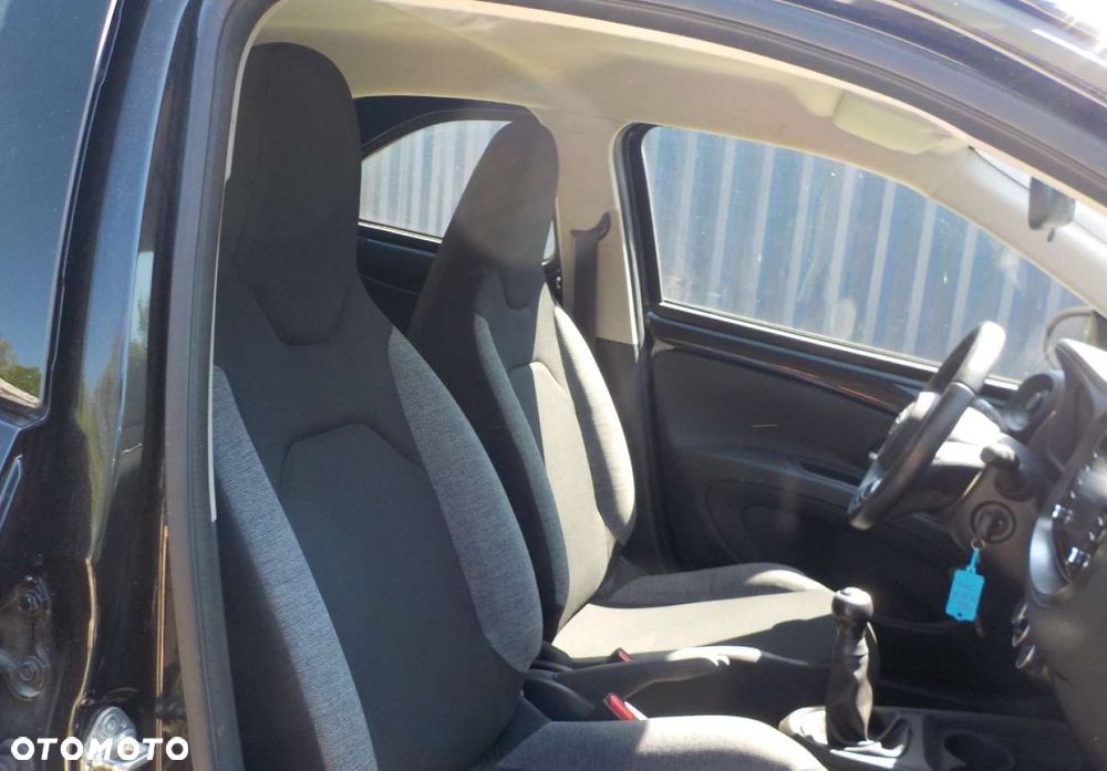 Toyota Aygo X - 16