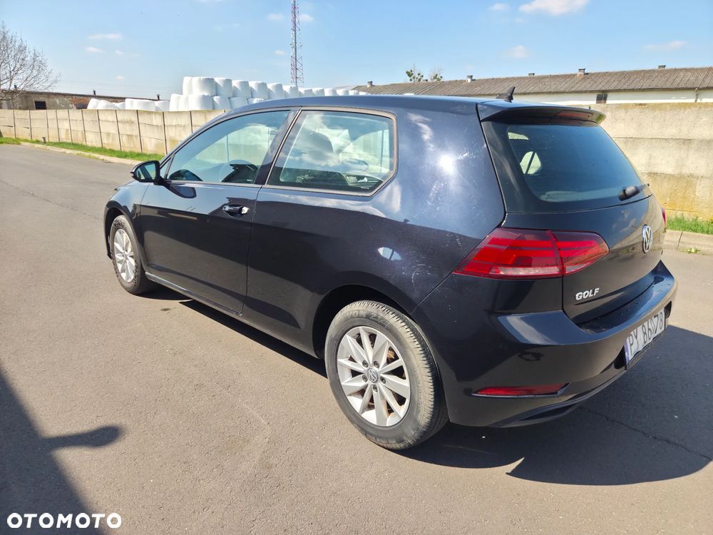 Volkswagen Golf 1.6 TDI BlueMotion Trendline - 10