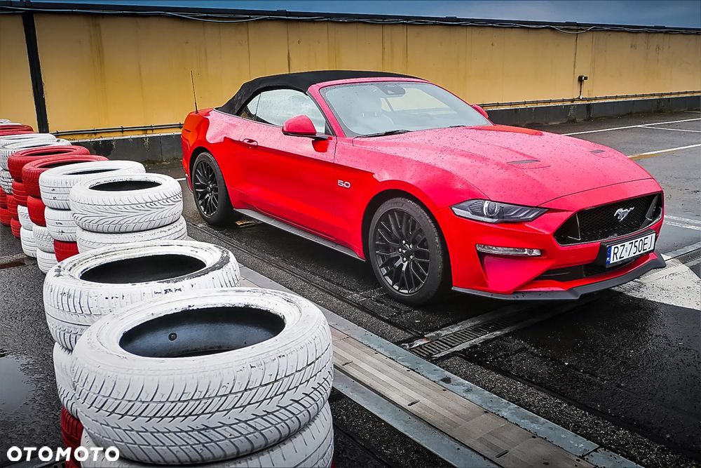 Ford Mustang 5.0 V8 GT - 20