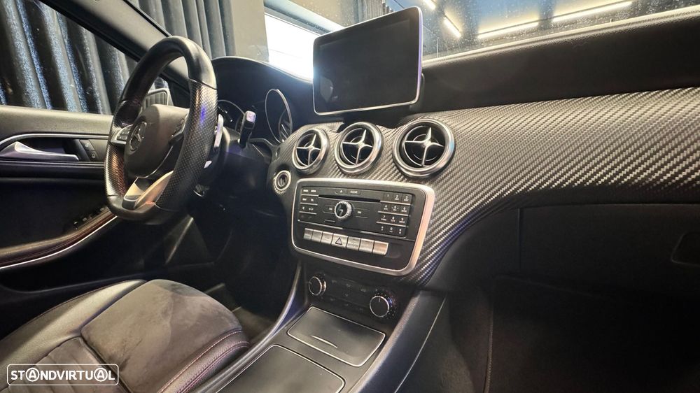 Mercedes-Benz A 180 CDI 7G-DCT AMG Line - 11