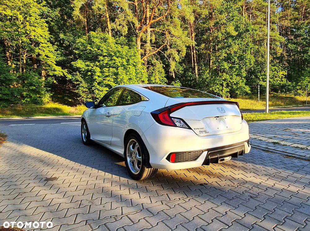 Honda Civic 2.0 i-VTEC LX CVT - 11