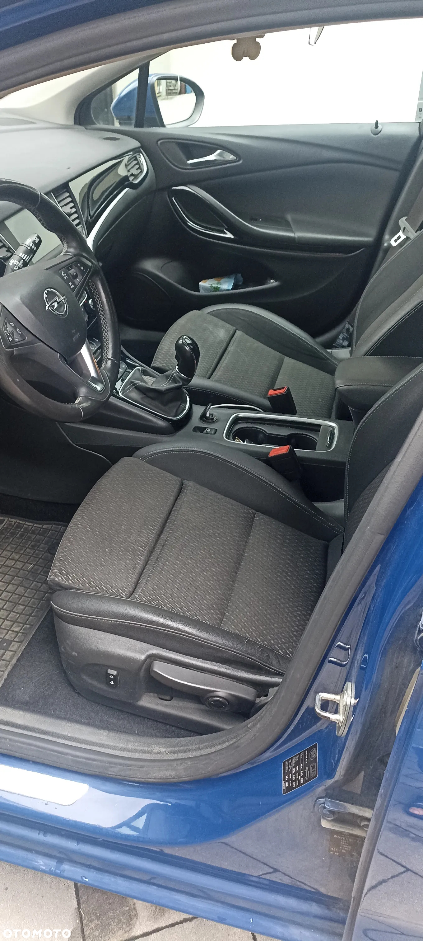 Opel Astra 1.6 D (CDTI) Start/Stop Sports Tourer Dynamic - 9