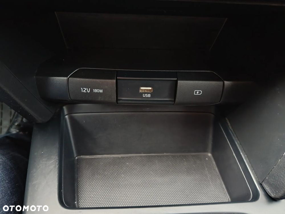 Kia Ceed 1.6 CRDi SCR L Business Line - 16