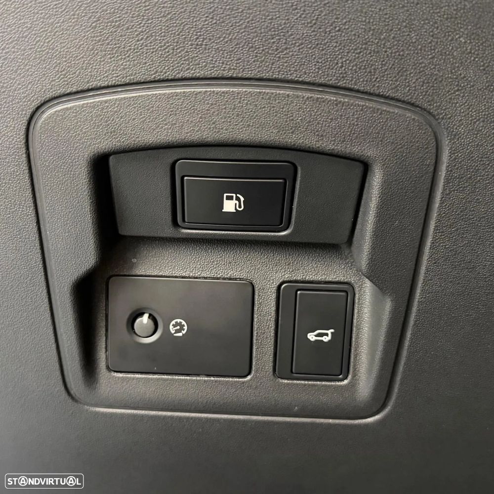 Land Rover Range Rover Velar P400e R-Dynamic S - 13