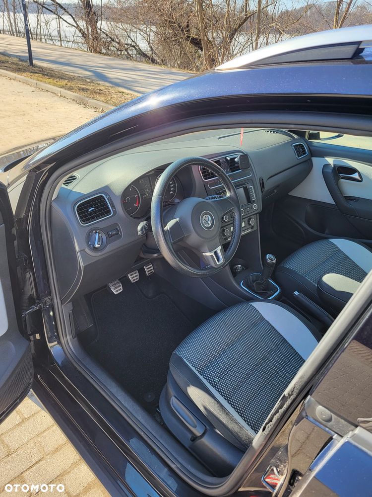 Volkswagen Polo Cross - 9