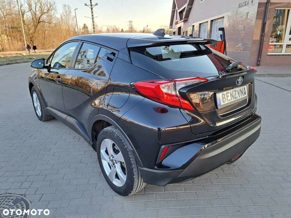 Toyota C-HR - 13