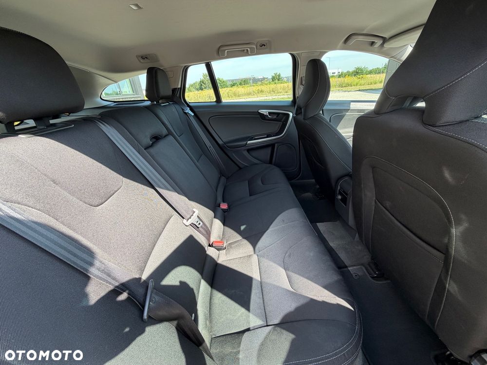 Volvo V60 D2 Drive-E Kinetic - 15