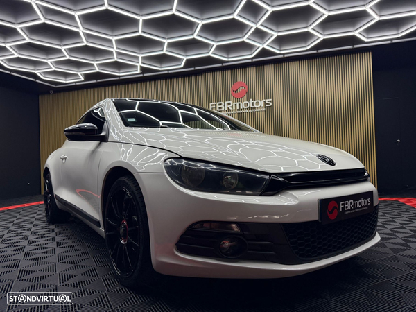 VW Scirocco 2.0 TDI DSG