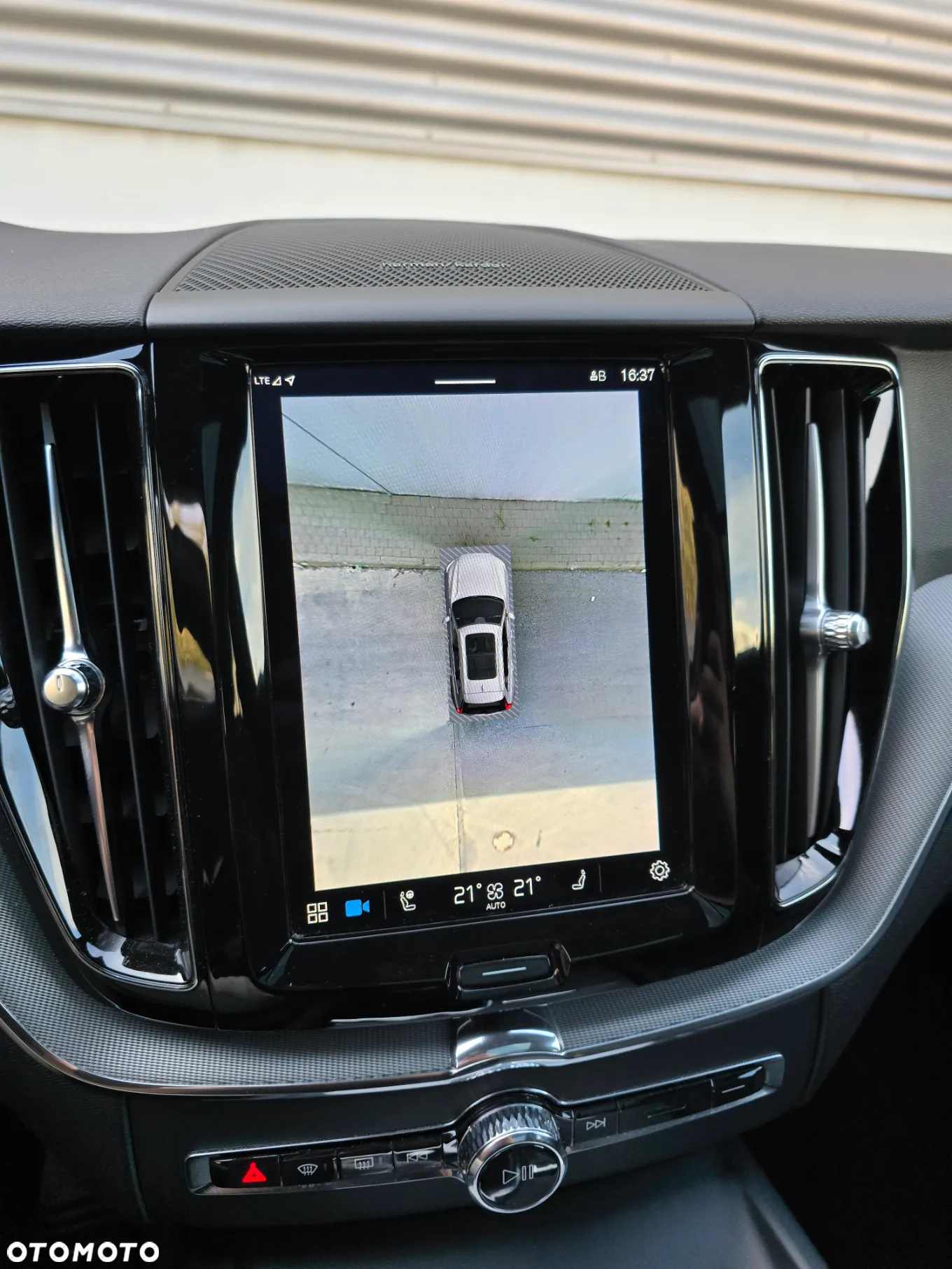 Volvo XC 60 B4 D Geartronic RDesign - 20