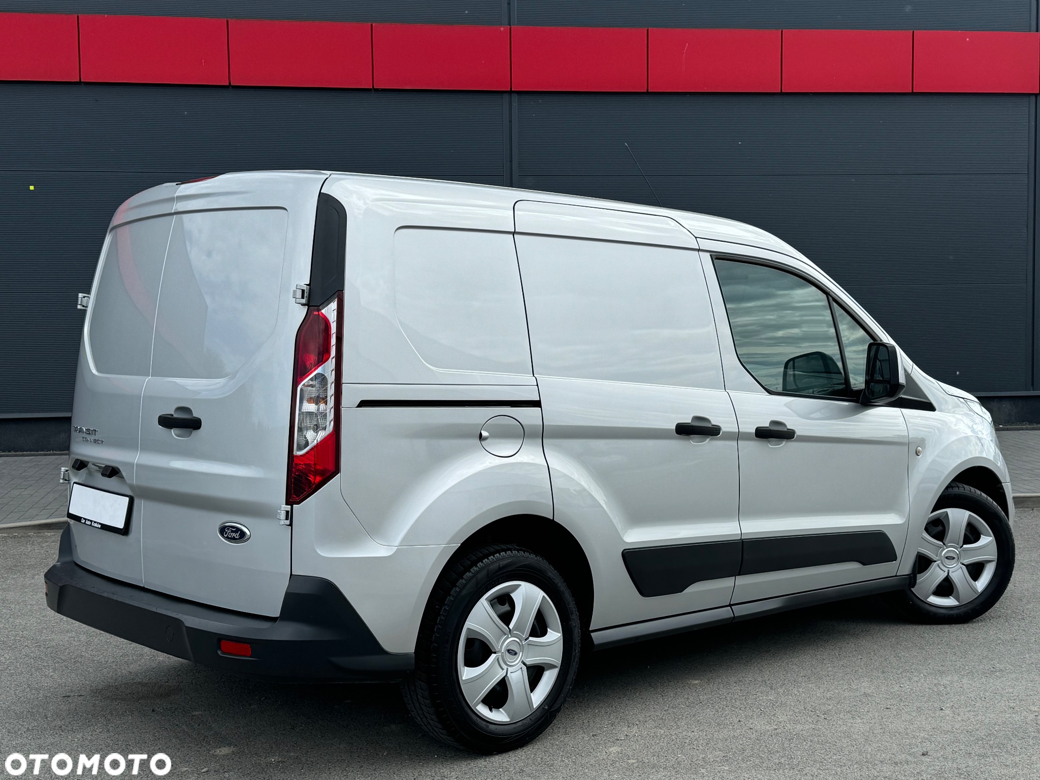 Ford Transit Connect - 4