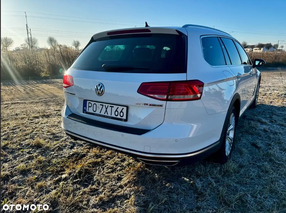 Volkswagen Passat Alltrack 2.0 TDI SCR 4Mot DSG - 3
