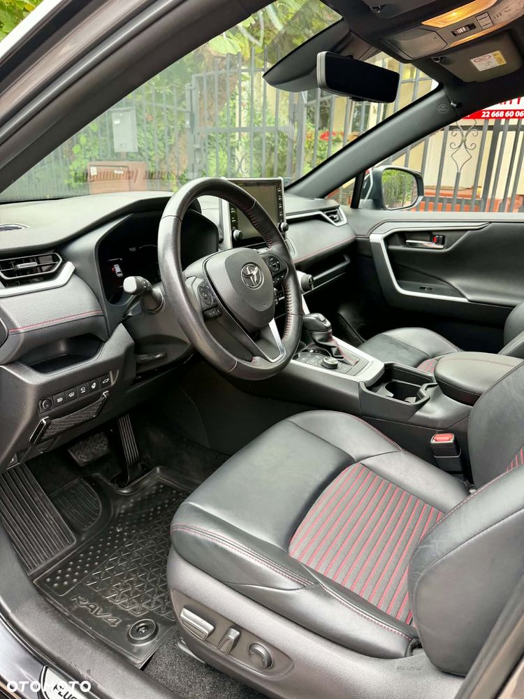Toyota RAV4 - 21