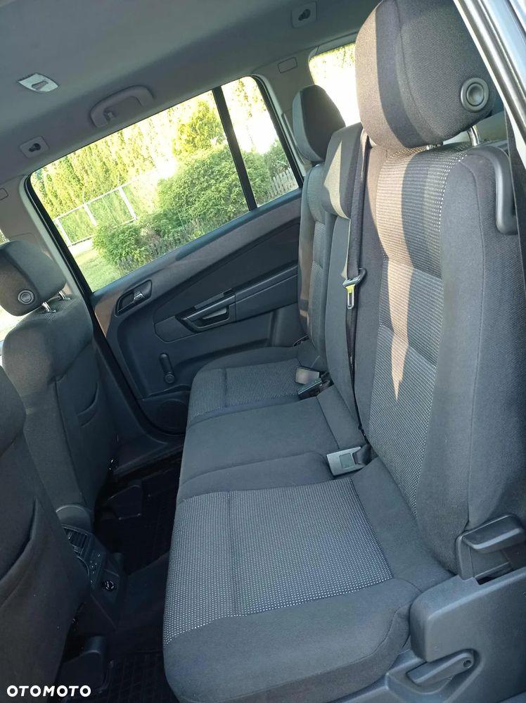 Opel Zafira - 7