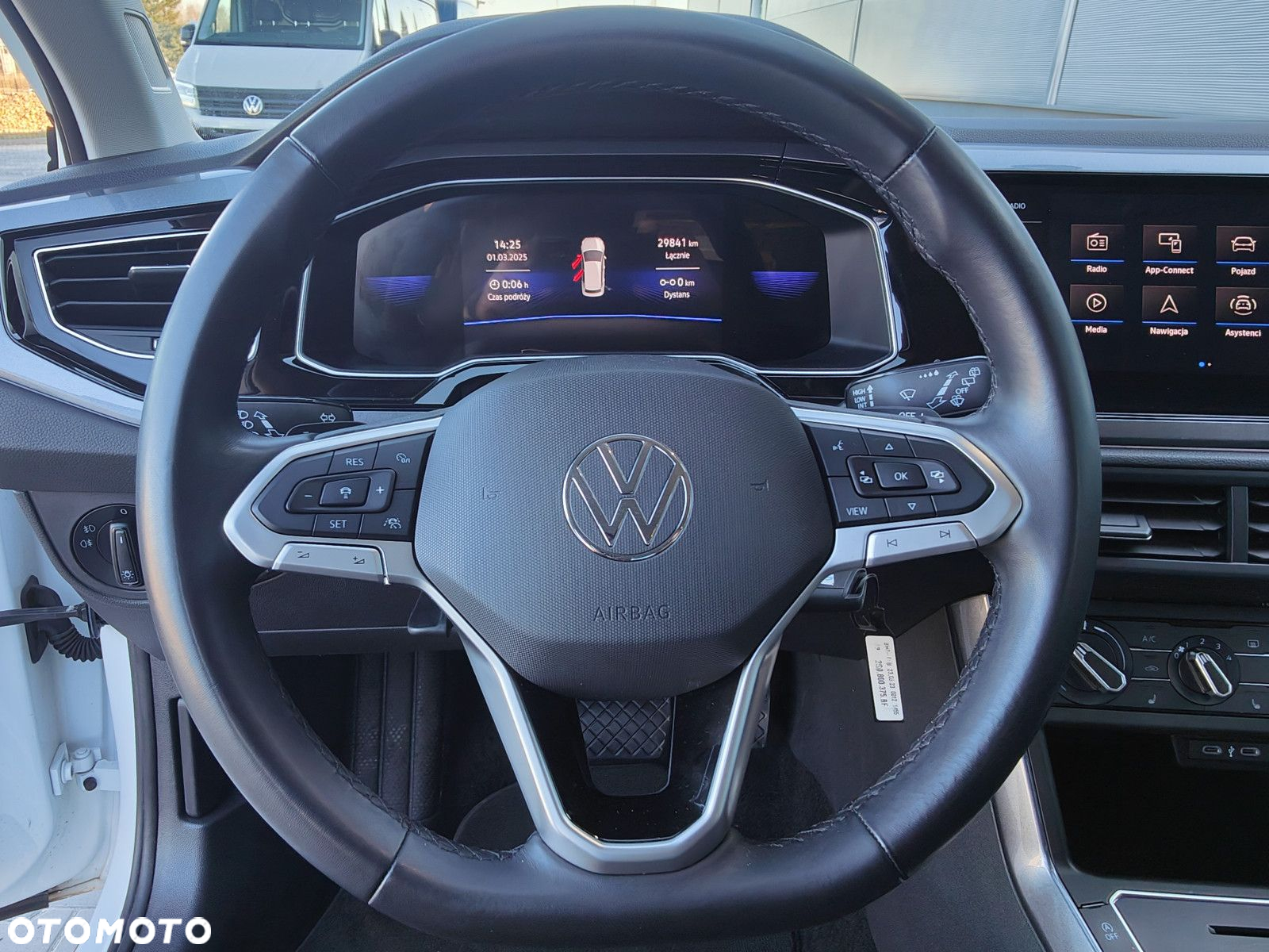 Volkswagen Taigo - 17