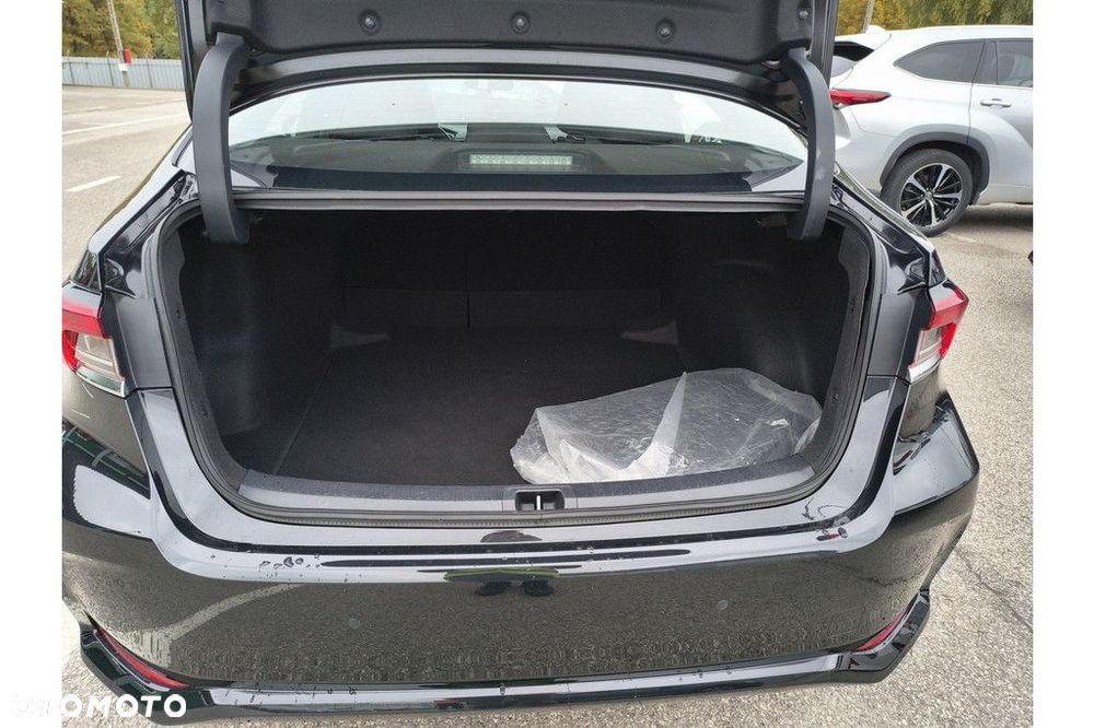 Toyota Corolla 1.8 Hybrid Active - 11