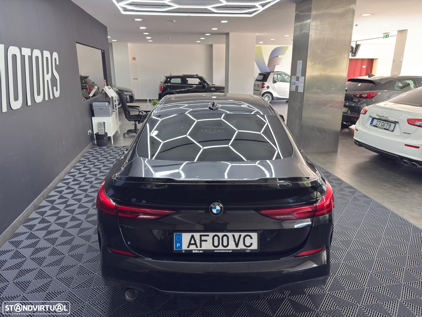 BMW 216 Gran Coupé d Pack 50 anos M - 12