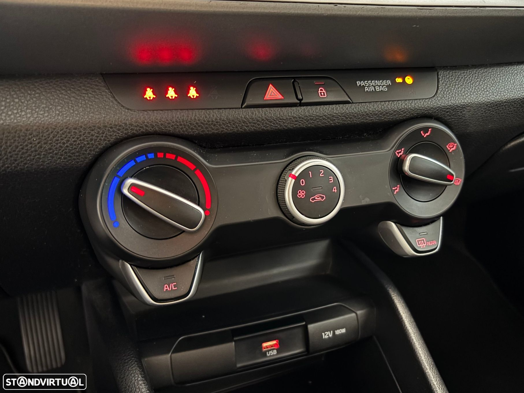 Kia Stonic 1.0 T-GDI EX - 13
