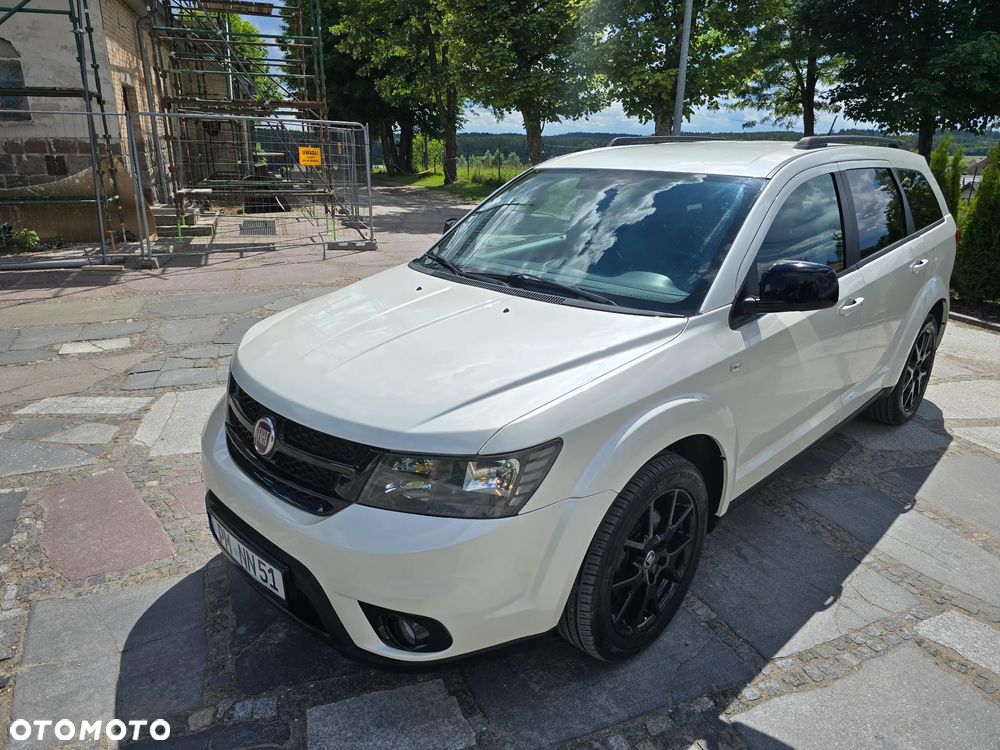 Fiat Freemont 2.0 Multijet 16V DPF Automatik Allrad Black Code - 12