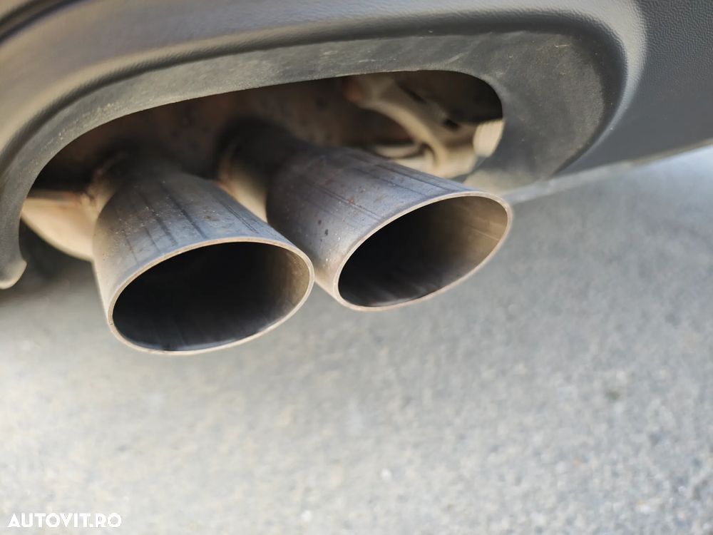 Volkswagen Passat 2.0 TDI Highline DPF - 12