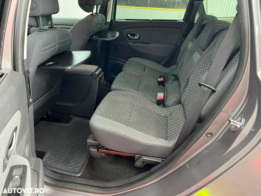 Renault Megane - 17