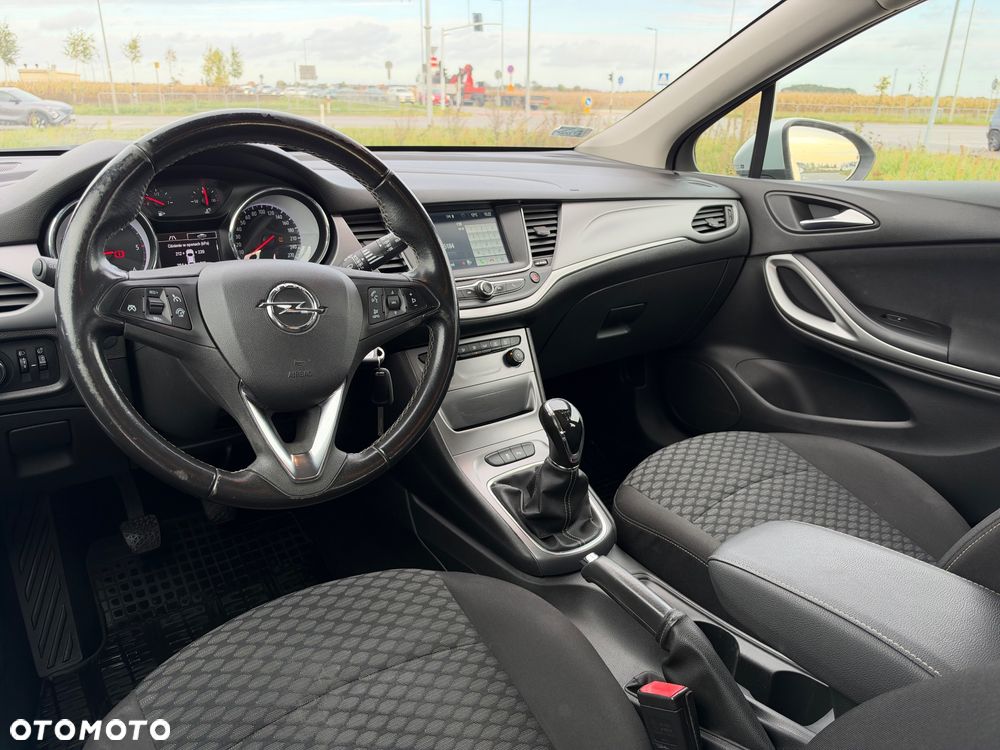 Opel Astra 1.6 CDTI Enjoy S&S - 12