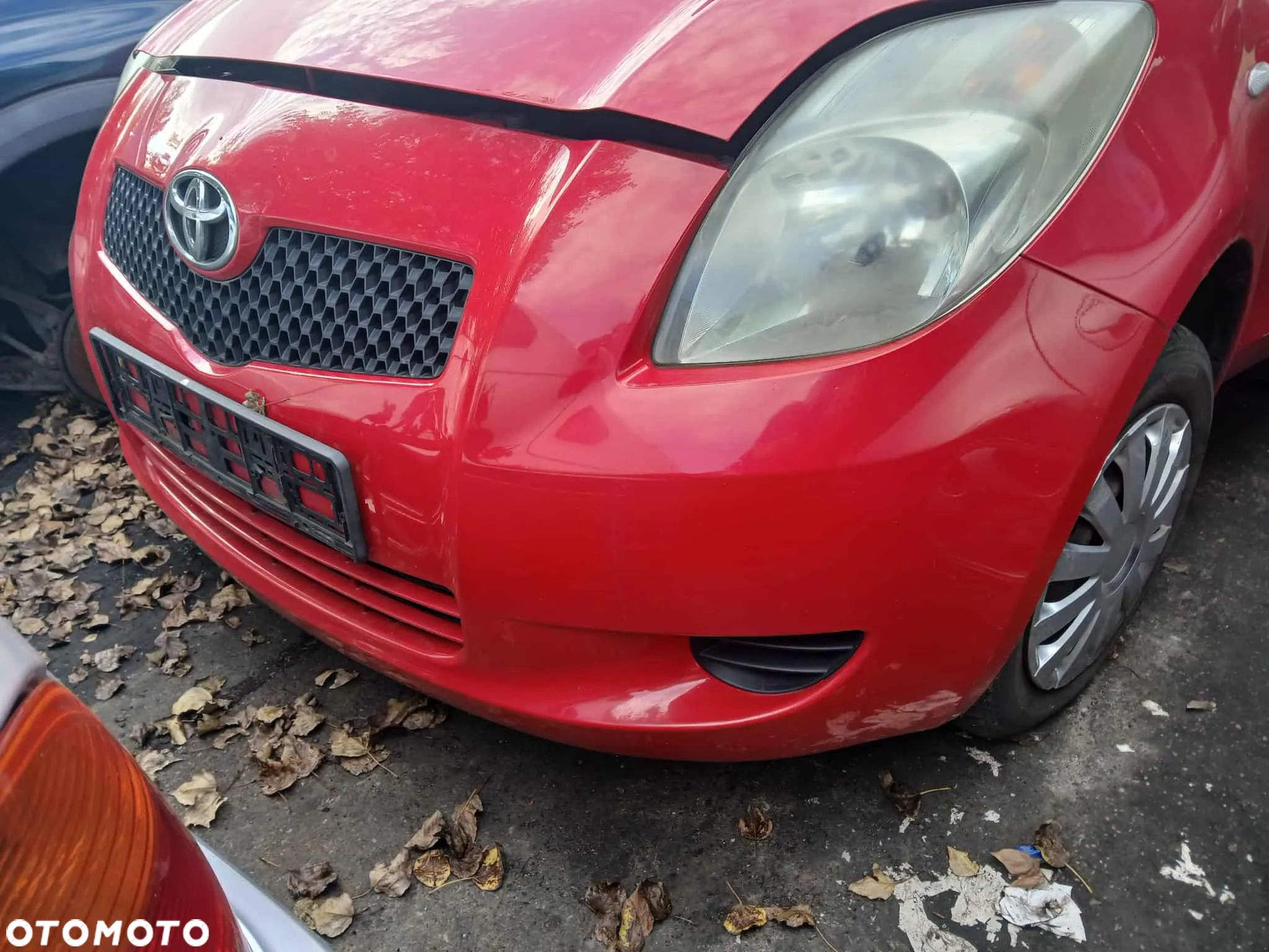 Toyota Yaris II 2006 rok Zderzak przedni - 1