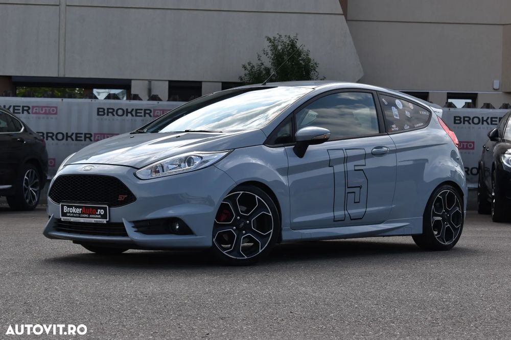 Ford Fiesta 1.6 ST - 2