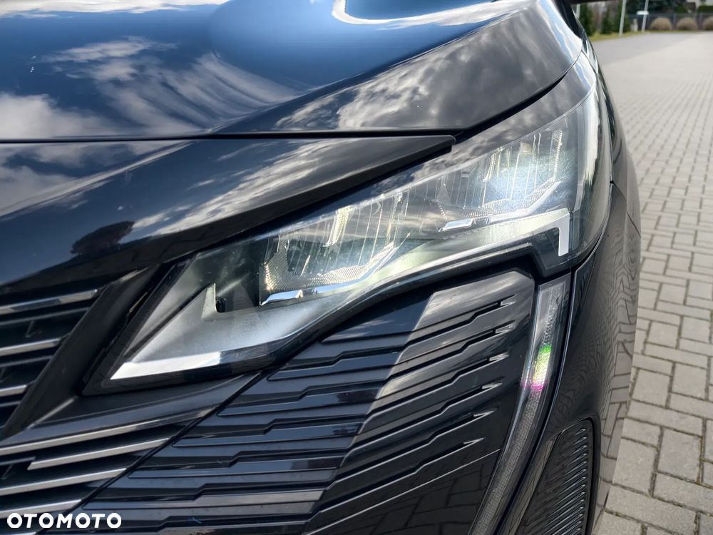 Peugeot 3008 1.5 BlueHDi Allure S&S EAT8 - 29