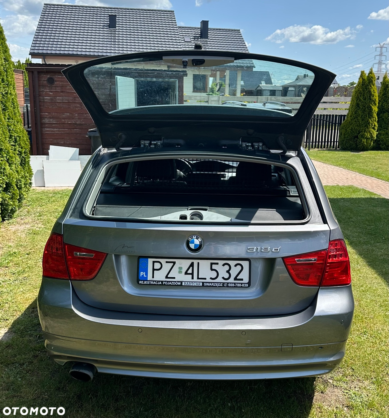 BMW Seria 3 318d DPF Touring Edition Lifestyle - 6
