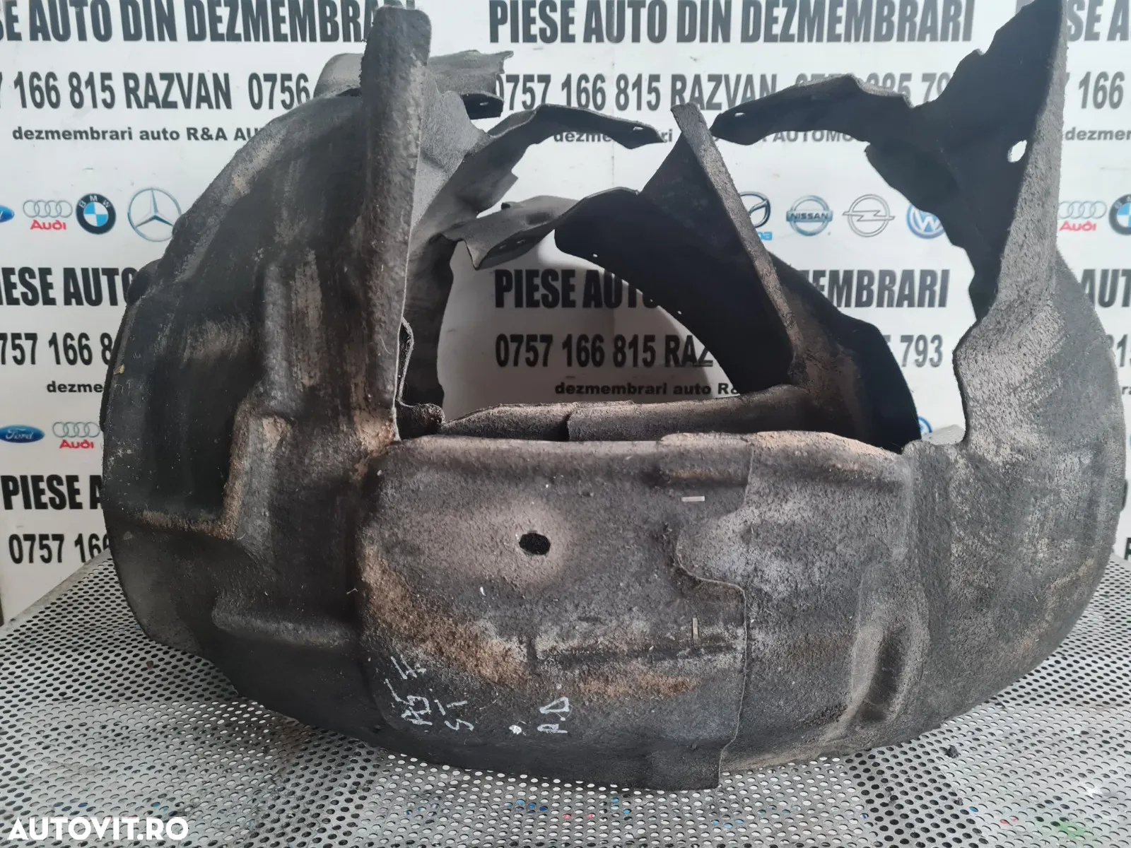 Carenaje Carenaj Aparatoare Noroi Roata Stanga Dreapta Fata Audi A5 2.0 Tdi Euro 5 Motor CJC Cutie - 8