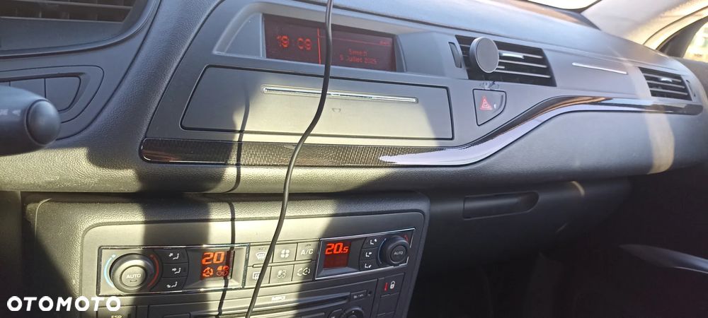 Citroën C5 2.0 HDi Attraction - 15