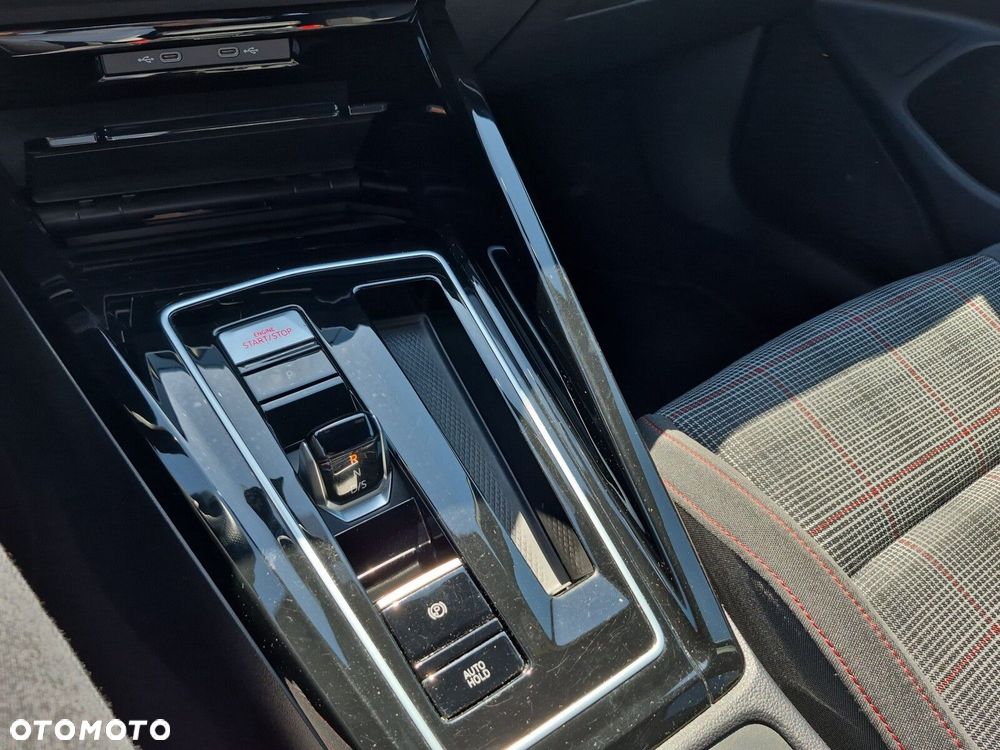 Volkswagen Golf 2.0 TSI GTI DSG - 29