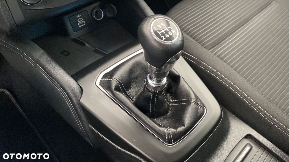 Ford Focus 1.0 EcoBoost mHEV Titanium X - 19