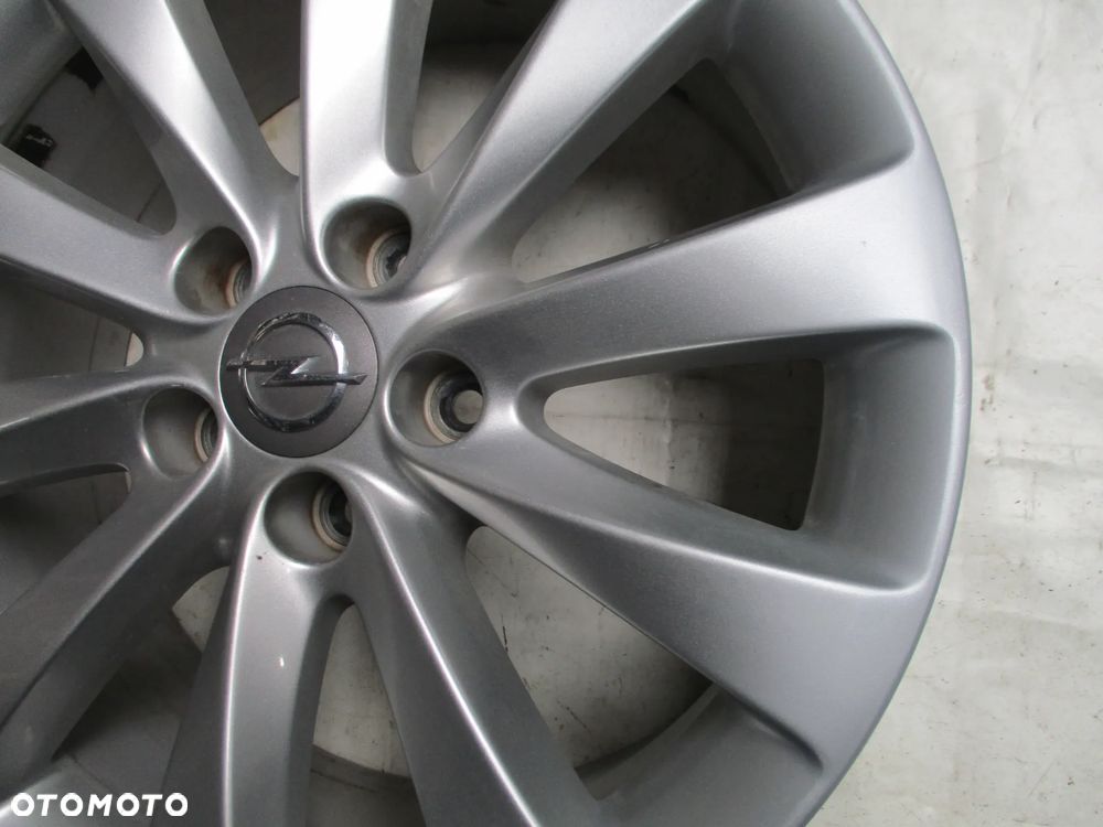 FELGA ALUMINIOWA 17 OPEL CORSA D CORSA E  ET35 - 14