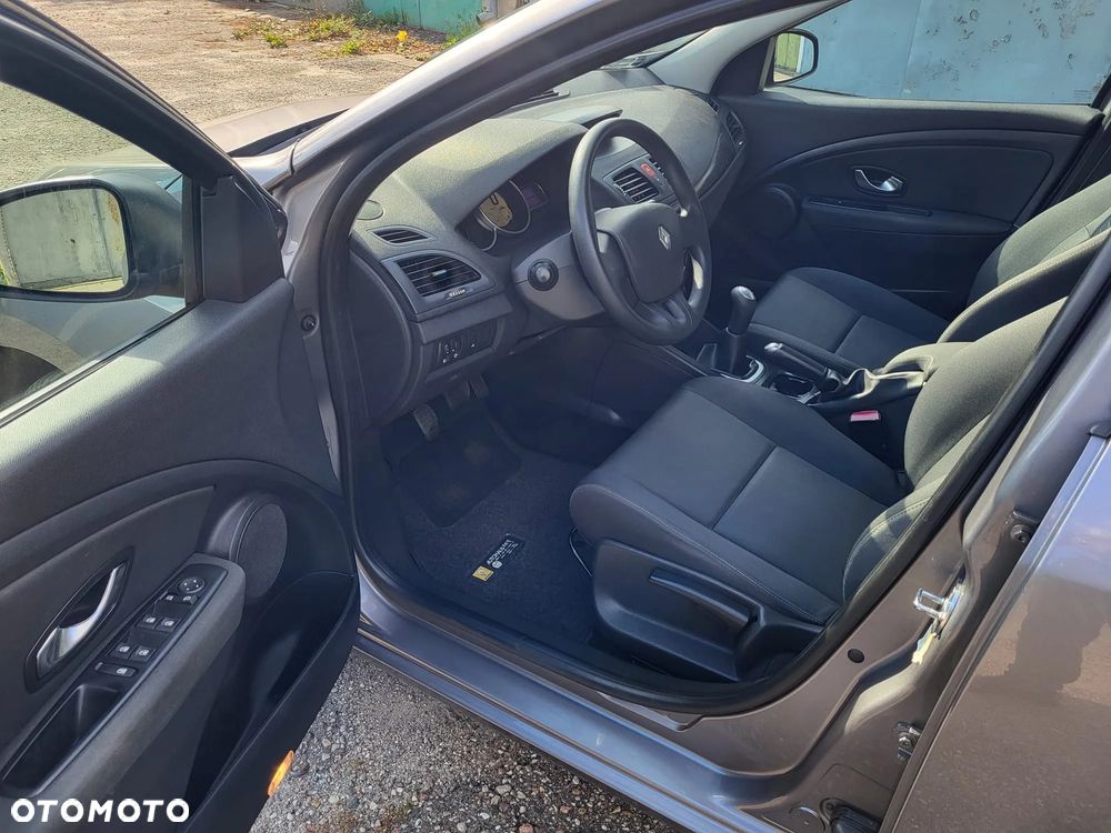 Renault Megane - 9