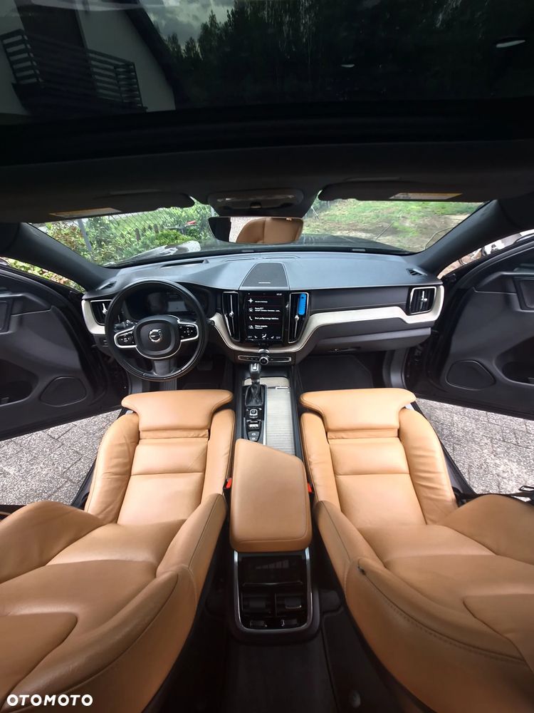 Volvo XC 60 T5 AWD Geartronic Inscription - 19