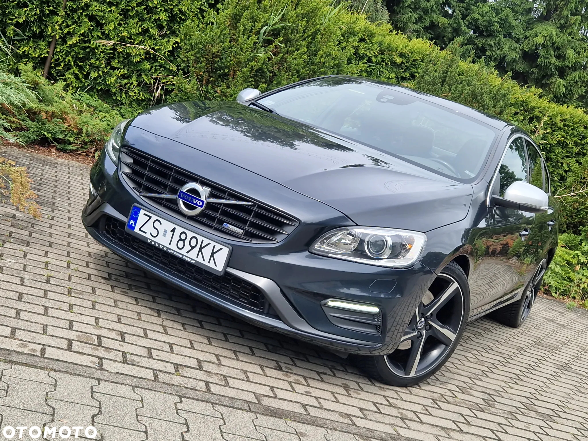 Volvo S60 T5 Drive-E R-Design Summum - 10