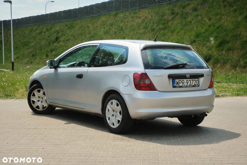 Honda Civic 1.4i S - 7