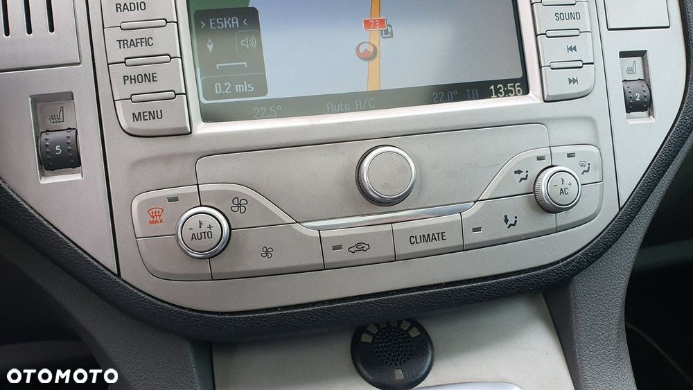 Ford Kuga 2.0 TDCi 4WD Titanium - 24