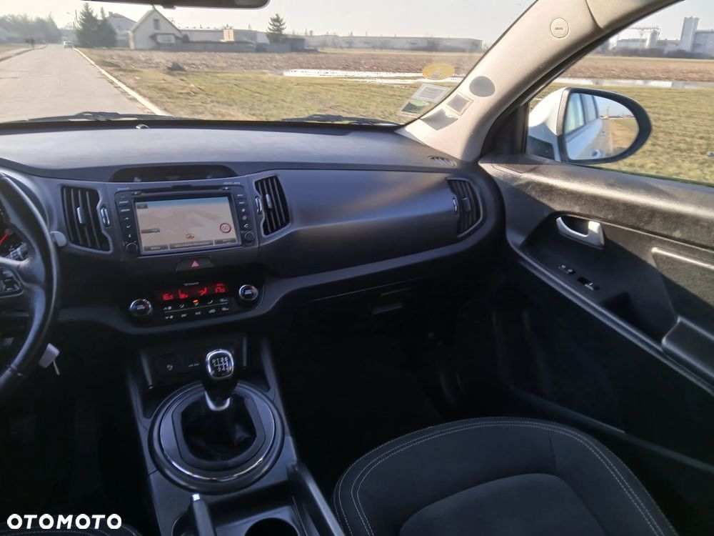 Kia Sportage 1.7 CRDI 2WD ISG Dream-Team Edition - 22