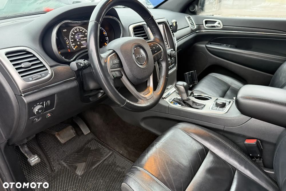 Jeep Grand Cherokee - 9
