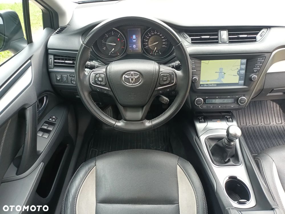 Toyota Avensis 2.0 D-4D Prestige - 15
