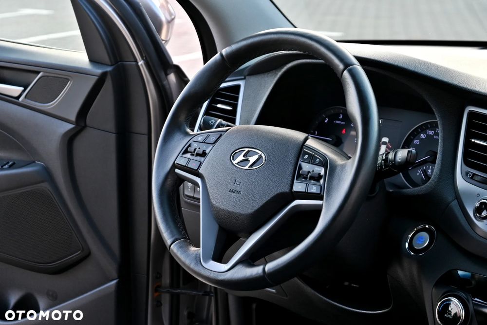 Hyundai Tucson 2.0 CRDI Premium 4WD - 26