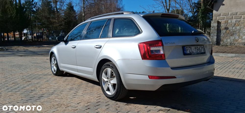 Skoda Octavia 1.6 TDI Ambition - 3